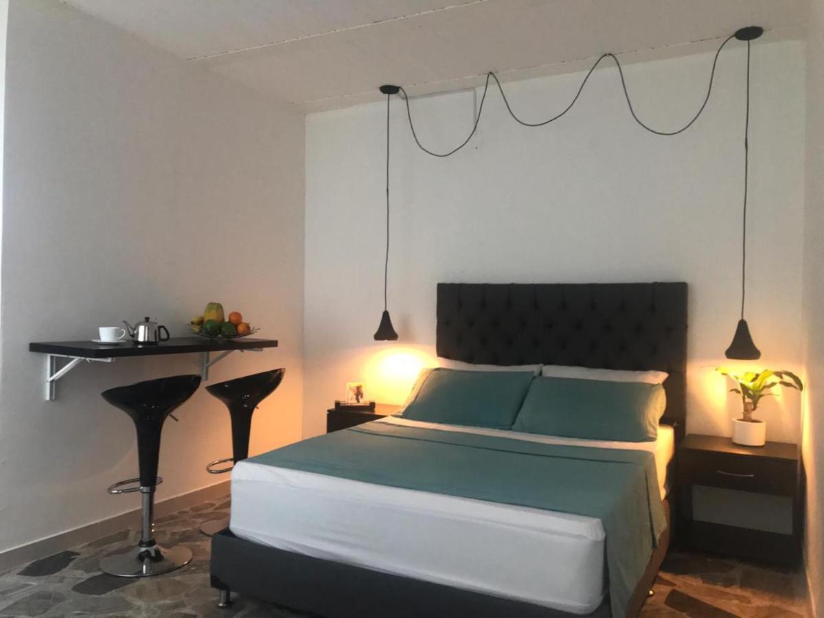 Vip Apartasuites Rosales Μεντεγίν Εξωτερικό φωτογραφία