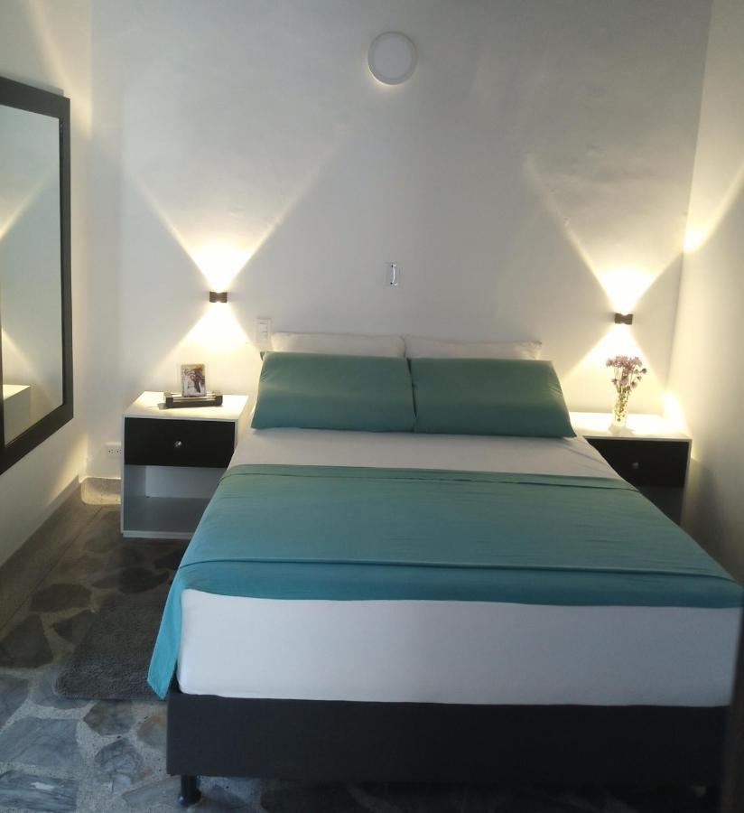Vip Apartasuites Rosales Μεντεγίν Εξωτερικό φωτογραφία
