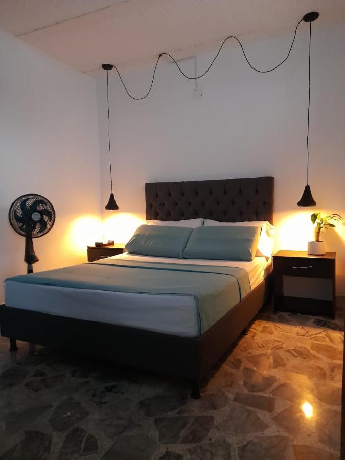 Vip Apartasuites Rosales Μεντεγίν Εξωτερικό φωτογραφία