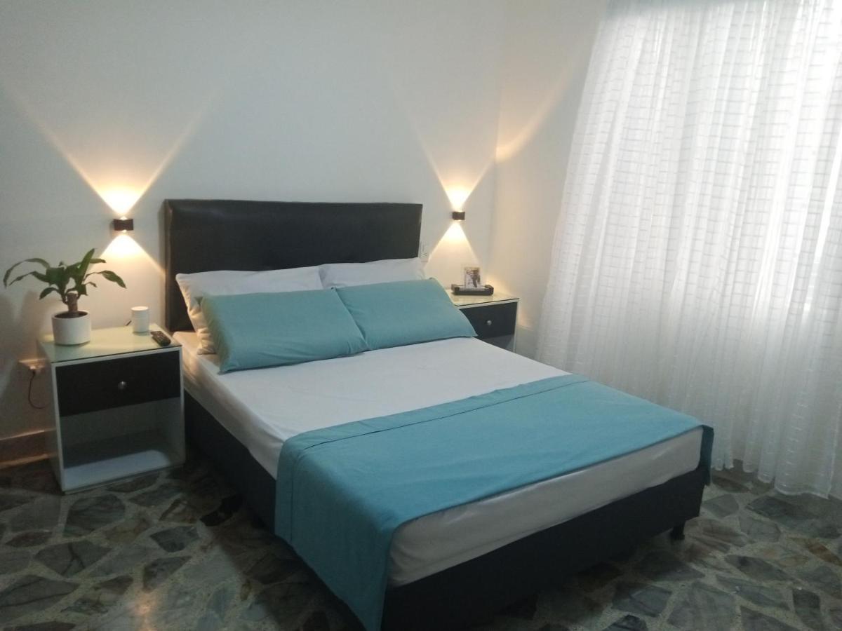Vip Apartasuites Rosales Μεντεγίν Εξωτερικό φωτογραφία